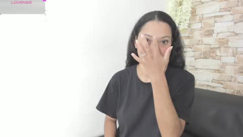 melannie roses online show from 01-30-25, 11:01