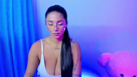 Melanny online show from 10-07-25, 07:00