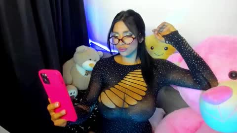 Melanny online show from 03-11-26, 09:32