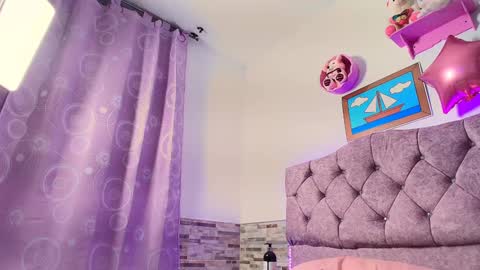 Melanny taylor online show from 01-19-25, 07:57