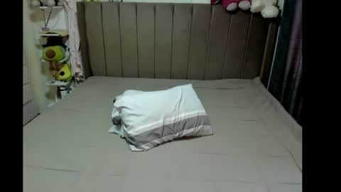 melany_cooper039 online show from 07-25-26, 07:33