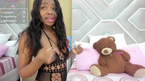 Snapshot of melany_ebonyy chatting on 02-07-25, 02:37 Melanie online show from 02-07-25, 02:37