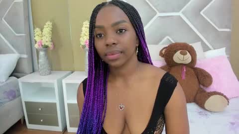 Snapshot of melany_ebonyy chatting on 02-21-25, 02:48 Melanie online show from 02-21-25, 02:48