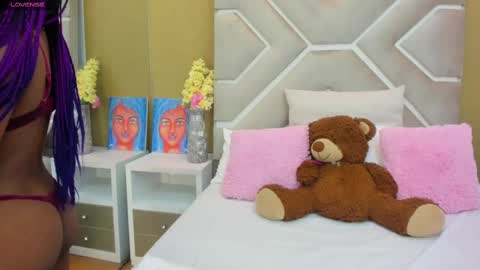 Snapshot of melany_ebonyy chatting on 03-04-25, 11:29 Melanie online show from 03-04-25, 11:29