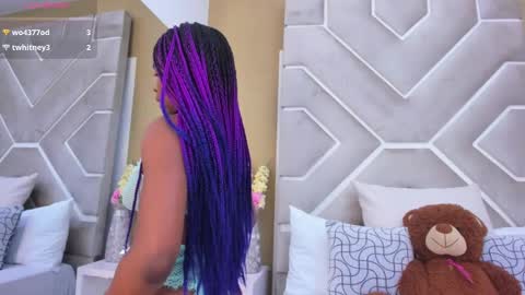 Snapshot of melany_ebonyy chatting on 03-06-25, 02:29 Melanie online show from 03-06-25, 02:29