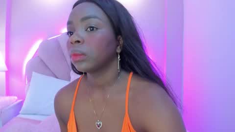 Snapshot of melany_ebonyy chatting on 09-28-25, 03:34 Melanie online show from 09-28-25, 03:34