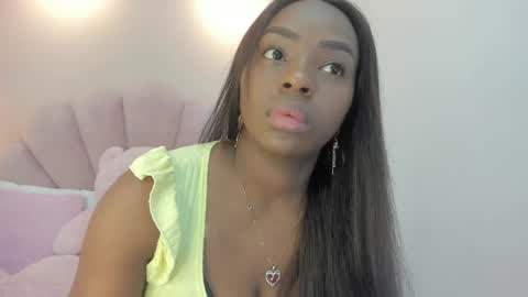 Snapshot of melany_ebonyy chatting on 11-16-25, 03:34 Melanie online show from 11-16-25, 03:34