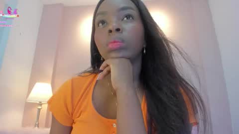 Snapshot of melany_ebonyy chatting on 11-30-25, 03:54 Melanie online show from 11-30-25, 03:54
