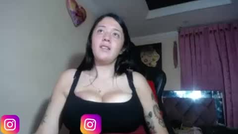 Snapshot of melany_isabella chatting on 01-12-26, 08:03 melany online show from 01-12-26, 08:03