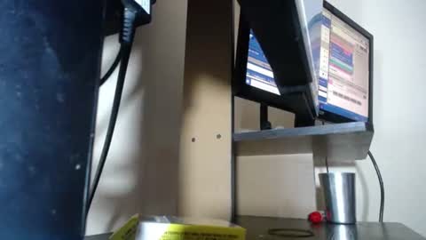 Snapshot of melany_isabella chatting on 01-18-26, 02:37 melany online show from 01-18-26, 02:37