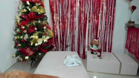 Melany online show from 12-24-24, 02:10