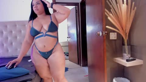 Melany online show from 01-23-25, 05:52