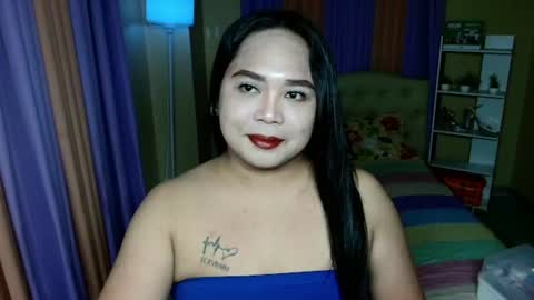 Snapshot of melayfoxx chatting on 05-17-26, 04:14 melayfoxx online show from 05-17-26, 04:14