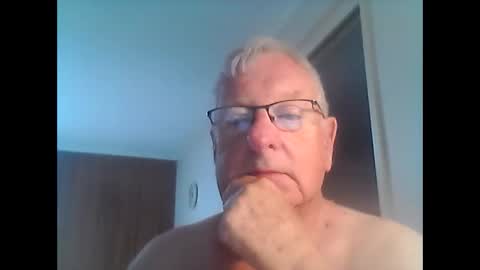 Snapshot of melbourne000 chatting on 02-09-25, 05:08 melbourne000 online show from 02-09-25, 05:08