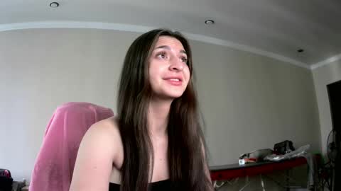 melena_caramel online show from 06-07-26, 01:10