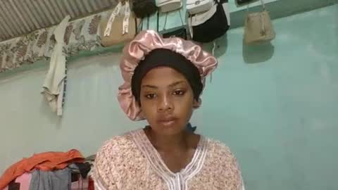 meliana98 online show from 12-17-25, 05:35