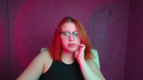 Snapshot of melibooo chatting on 09-25-25, 05:27 Meli online show from 09-25-25, 05:27