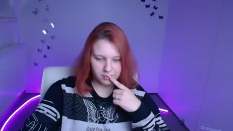 Snapshot of melibooo chatting on 09-28-25, 06:35 Meli online show from 09-28-25, 06:35