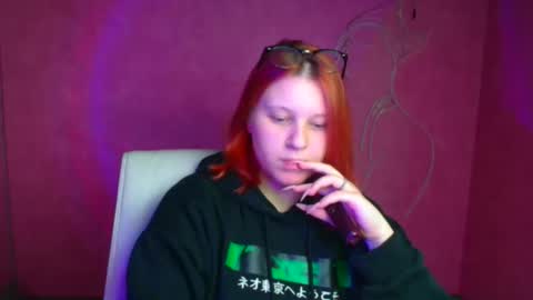 Snapshot of melibooo chatting on 10-02-25, 06:26 Meli online show from 10-02-25, 06:26