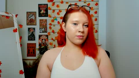 Snapshot of melibooo chatting on 10-26-25, 07:42 Meli online show from 10-26-25, 07:42