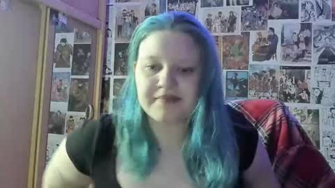 Snapshot of melibooo chatting on 05-27-26, 11:35 Meli online show from 05-27-26, 11:35