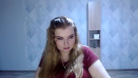 Snapshot of melina_beauty chatting on 05-20-26, 09:54 Melina online show from 05-20-26, 09:54