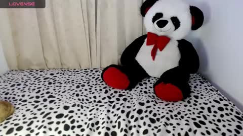 melinna706702 online show from 03-04-25, 03:00