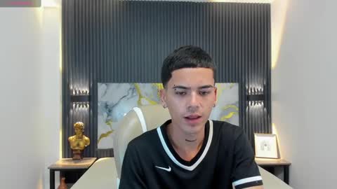 Meliodas online show from 10-13-25, 03:39