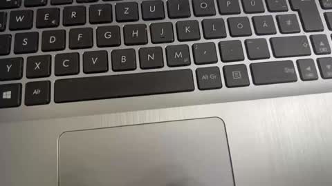 Snapshot of melisa100 chatting on 12-07-24, 11:34 Melisa Andi online show from 12-07-24, 11:34