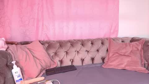 melisa_gv_ online show from 02-25-26, 06:50