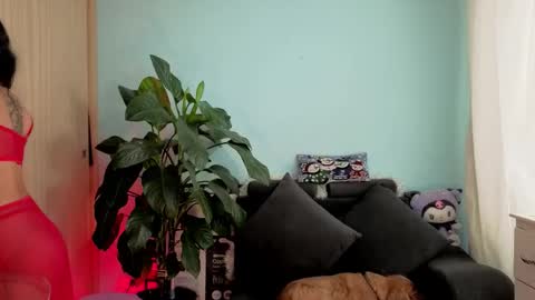 Melissa online show from 12-20-25, 01:18