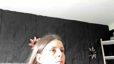 Melissa online show from 07-17-26, 01:40