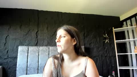 Melissa online show from 07-27-26, 01:29