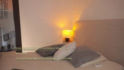Snapshot of melisalopezz chatting on 05-21-26, 12:45 On vacation until Monday online show from 05-21-26, 12:45