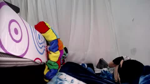 Snapshot of melishanton chatting on 02-10-25, 03:57 melishanton online show from 02-10-25, 03:57