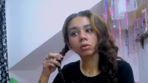 melissa online show from 03-07-25, 03:18