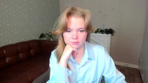Sophia online show from 02-03-26, 06:22