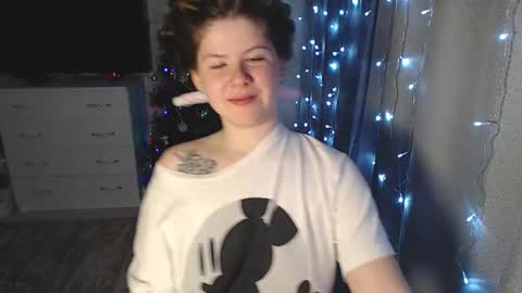 Snapshot of melissa__ray chatting on 12-30-24, 10:34 Melissa Ray online show from 12-30-24, 10:34