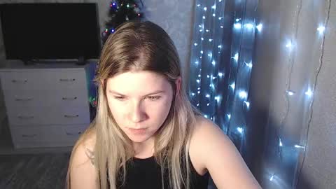 Snapshot of melissa__ray chatting on 01-10-25, 06:38 Melissa Ray online show from 01-10-25, 06:38