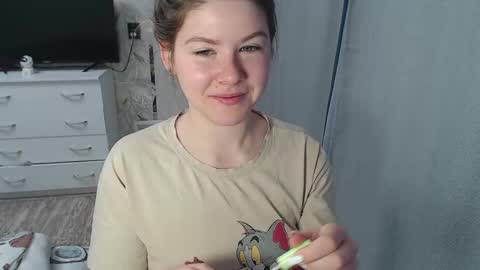 Snapshot of melissa__ray chatting on 02-12-25, 02:24 Melissa Ray online show from 02-12-25, 02:24