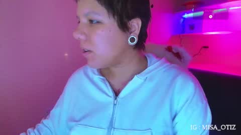 Snapshot of melissa_adamsxxx chatting on 09-21-25, 11:23 Lissa online show from 09-21-25, 11:23