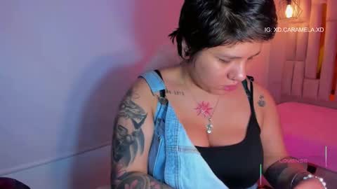 Snapshot of melissa_adamsxxx chatting on 11-15-25, 11:40 Lissa online show from 11-15-25, 11:40