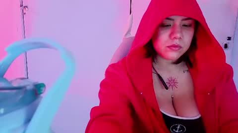 Lissa  online show from 07-26-26, 12:23