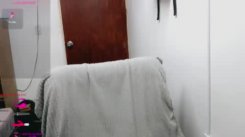 Melissas Corner online show from 11-19-25, 06:41