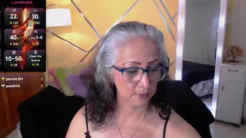Snapshot of melissa_coleman_ chatting on 10-24-25, 01:46 melissa_coleman_ online show from 10-24-25, 01:46