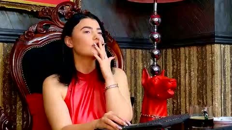 Melissa online show from 11-23-25, 01:00