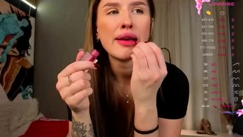 Snapshot of melissa_kirke chatting on 11-30-25, 01:04 Melissa online show from 11-30-25, 01:04