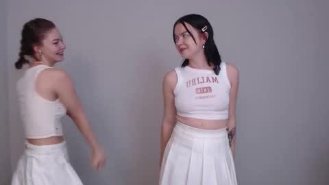 Snapshot of melissa_meow246 chatting on 10-17-25, 03:14 Melissa online show from 10-17-25, 03:14