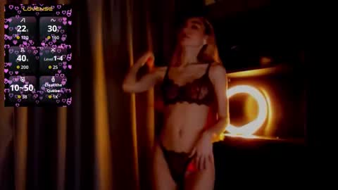 Snapshot of melissa_milton chatting on 03-15-26, 02:23 Melissa - Your Dream Girl online show from 03-15-26, 02:23