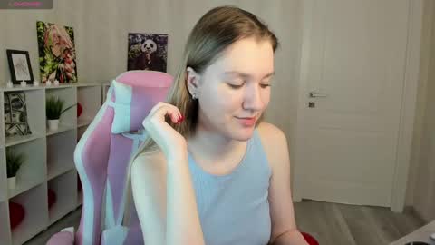 melissa_moooree online show from 03-11-25, 02:29